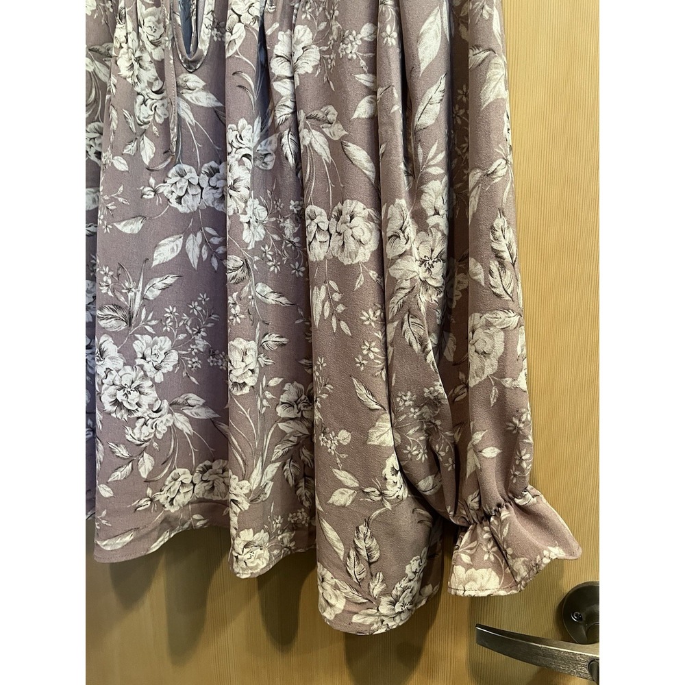 Torrid Peasant Sleeve Pintuck Blouse in Chic Floral Deep Taupe Women's Size 2 - Picture 5 of 13